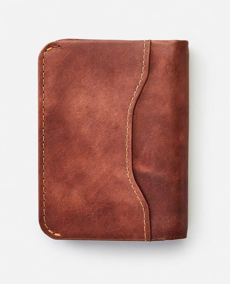 Rip Curl Searchers Portrait RFID Slim Brown Wallet-1
