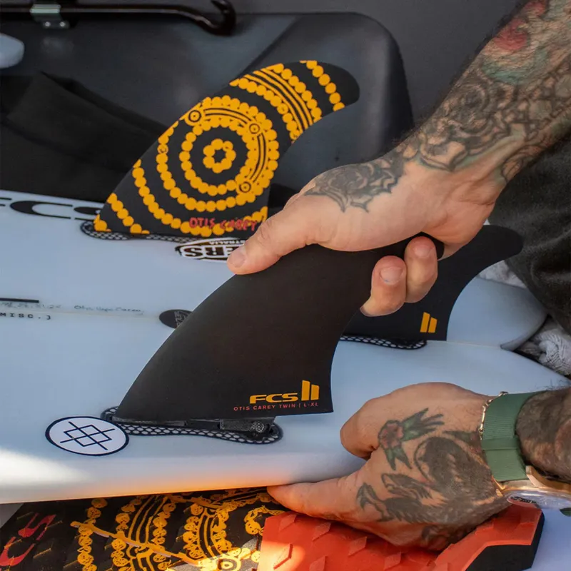 FCS II Otis Carey Twin+1 PG Black L-XL Retail Fins-4