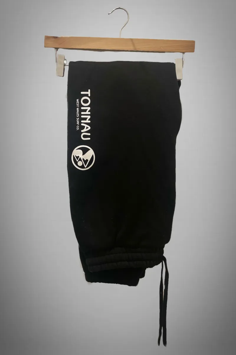 Tonnau Mountain Joggers Black-1