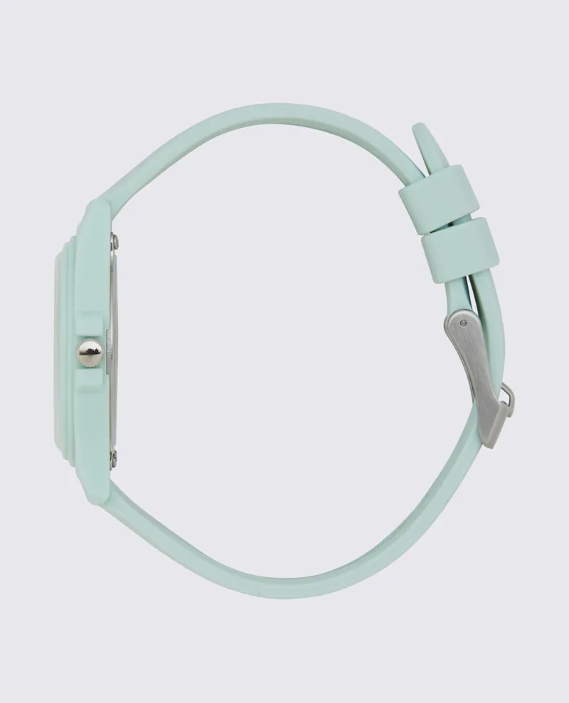 Rip Curl Revelstoke Watch in Mint-3