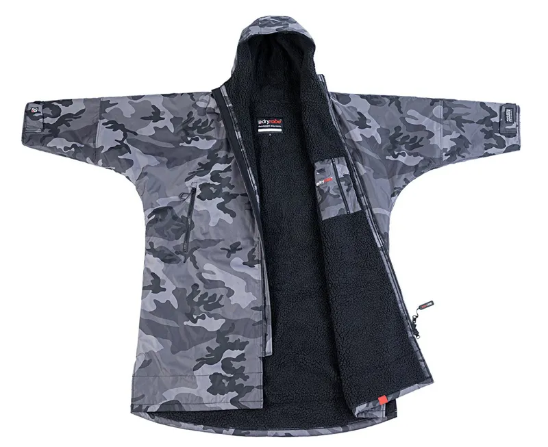 Dryrobe Long Sleeve in Black Camo/Black-1