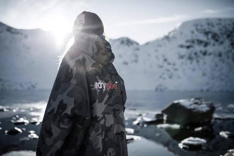 Dryrobe Long Sleeve in Black Camo/Black-3