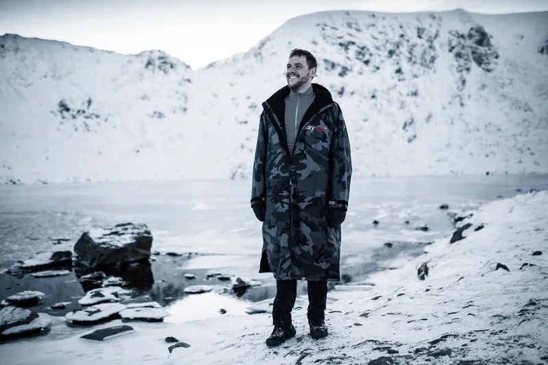 Dryrobe Long Sleeve in Black Camo/Black-4