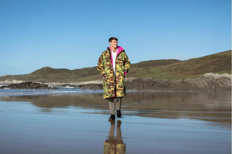Dryrobe Long Sleeve in Camo/Pink - Small-6