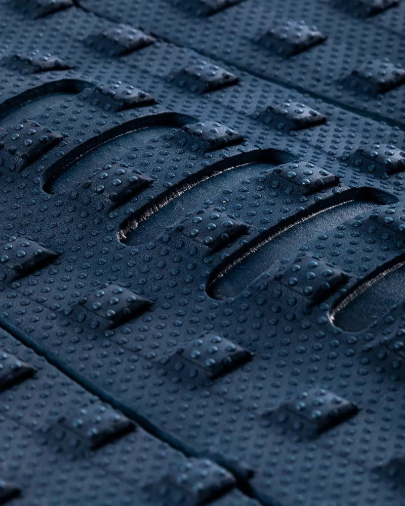 Creatures of Leisure Mick Fanning Thermo Lite Traction Midnight Platinum-2