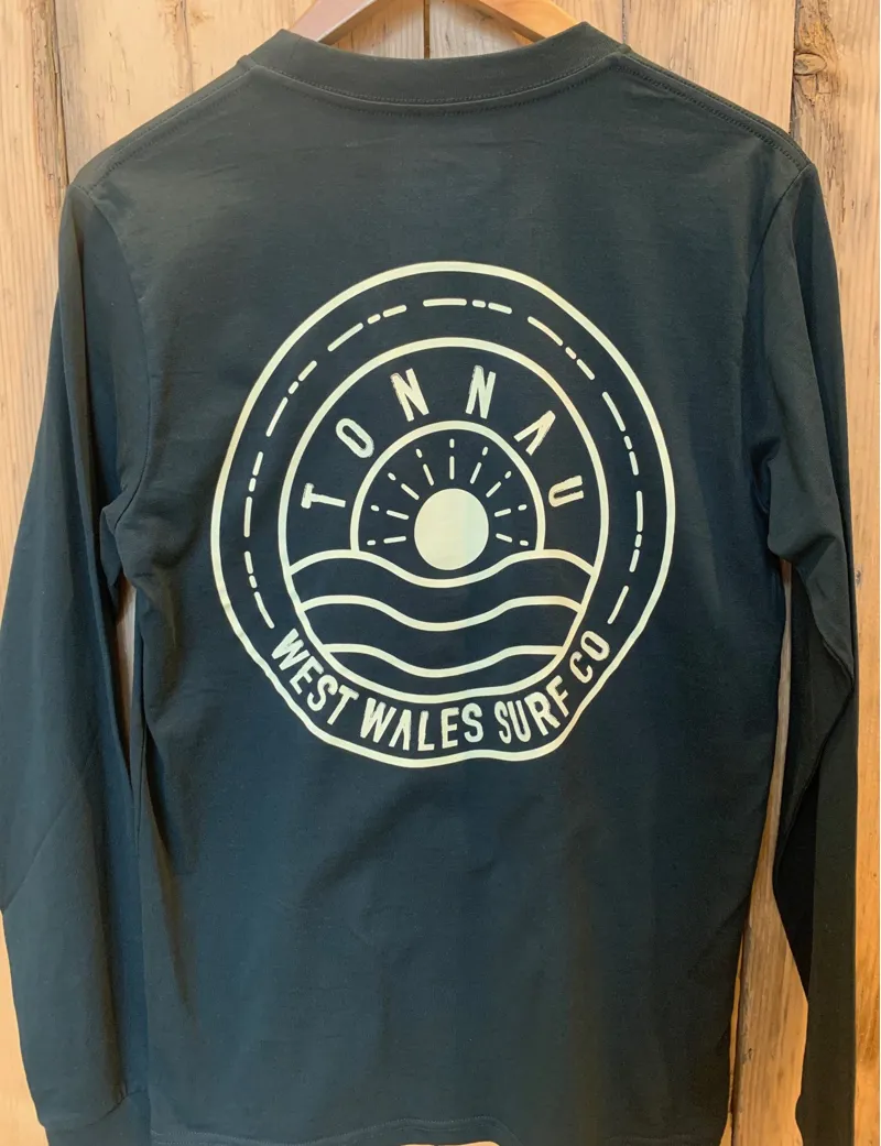 Tonnau Sunset Long Sleeve Tee - Pine Green