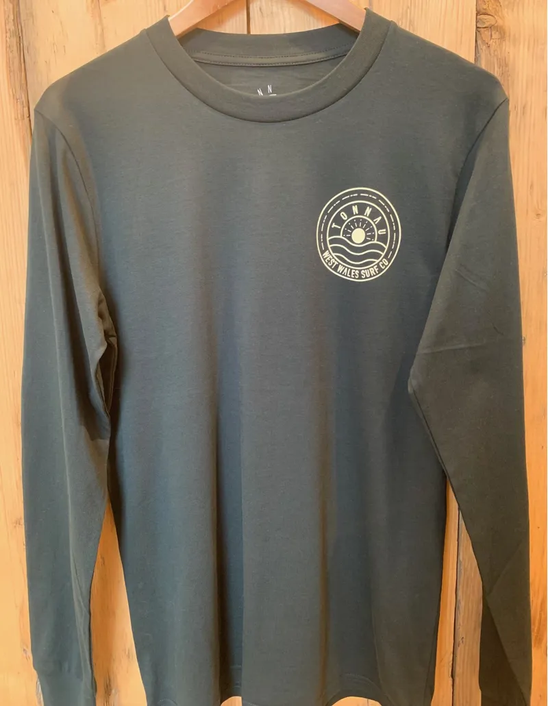 Tonnau Sunset Long Sleeve Tee - Pine Green-1