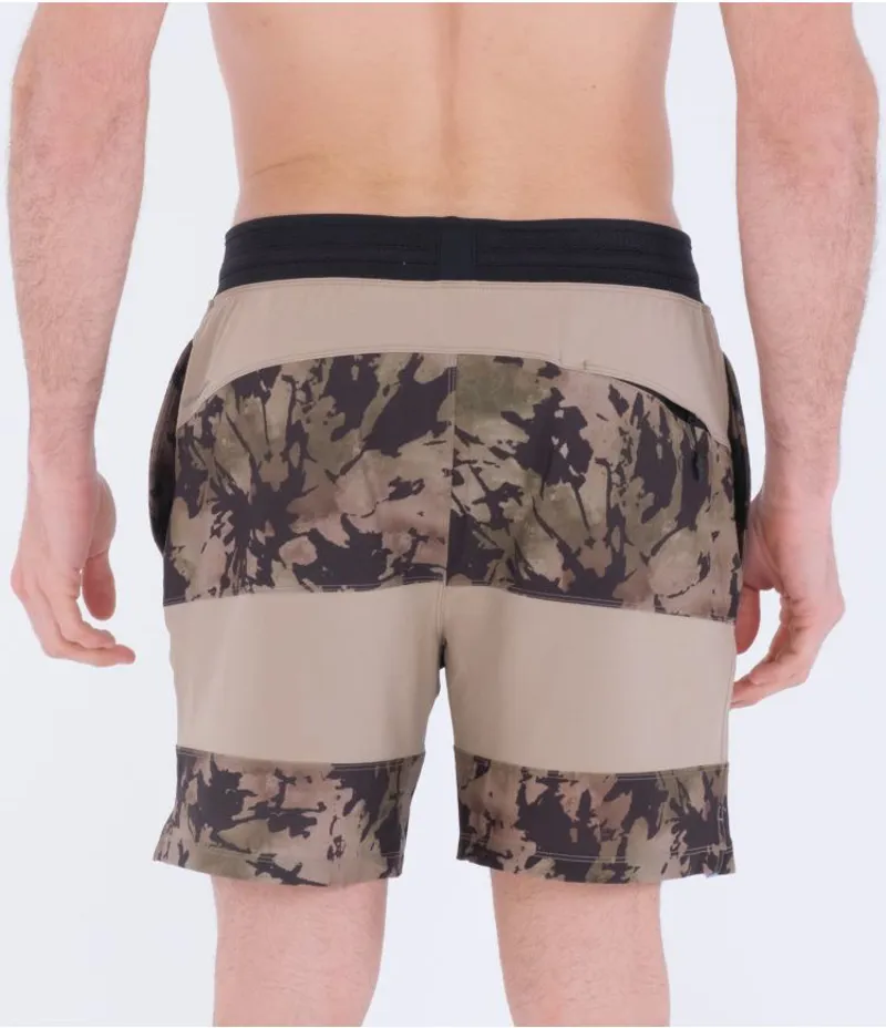 Hurley Explore Phantom+ Trek II Apex 17.5 inch in Khaki-2