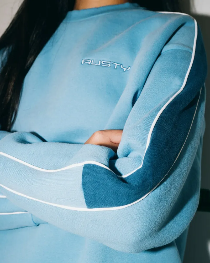 Rusty Two Timer Panelled Crew Fleece Glacier Lake-1