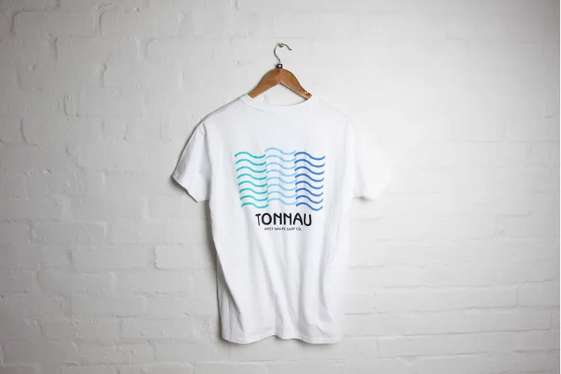 Tonnau New Waves Short Sleeve T-Shirt White