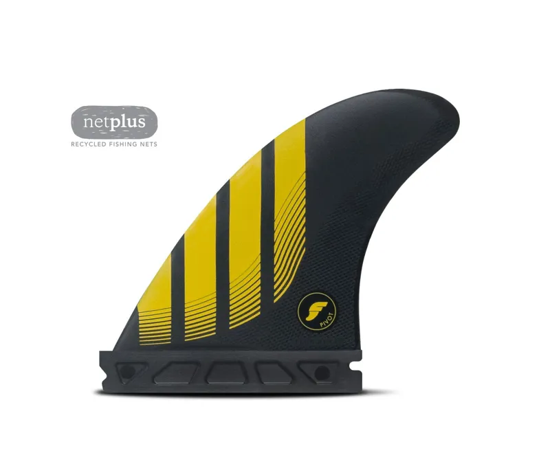 Futures P4 Alpha Thruster Fins Small Carbon/Yellow