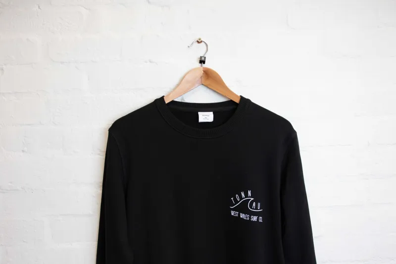 Tonnau Monochrome Mountain Crew-1